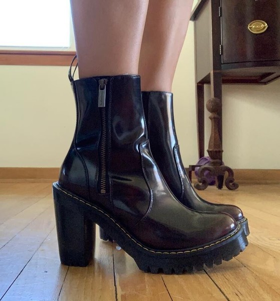 Dr. Martens MAGDALENA ARCADIA HEELED CHELSEA BOOTS CHERRY RED