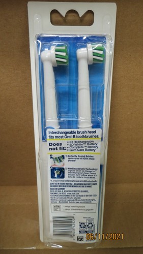 ORAL-B 91287145 CROSSACTION MAX CLEAN REPLACEMENT BRUSH HEADS 3-PACK NEW - Picture 4 of 4