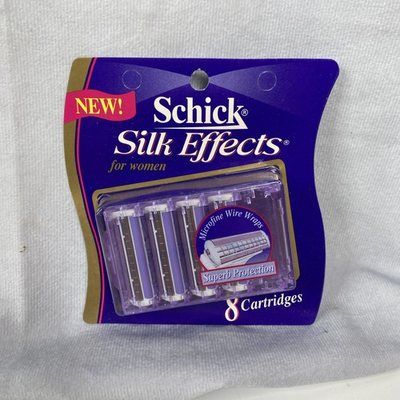 #ad NEW 1997 Schick Silk Effects 8 Ct Razer Blade Refill Cartridges Microfine Wire $28.49