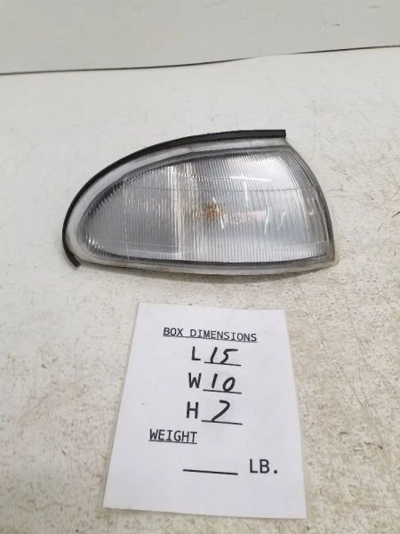 Guardabarros marcador lateral de esquina/estacionamiento para pasajero montado se adapta a 93-97 PRIZM 5699 Foto 3 de 4