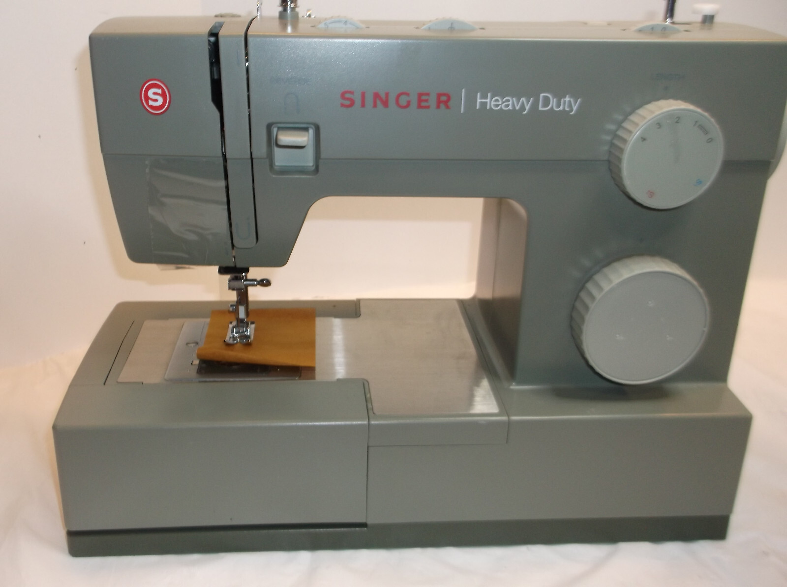 SINGER SEWING MACHINE HEAVY DUTY 5532 eBay