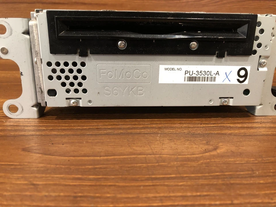 Ford Mustang 2011-2014 estéreo CD AM FM reproductor de radio receptor sin navegación OEM Foto 3 de 4