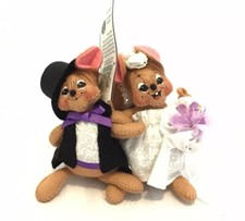 vtg annalee mobilitee 5  wedding celebration mouse