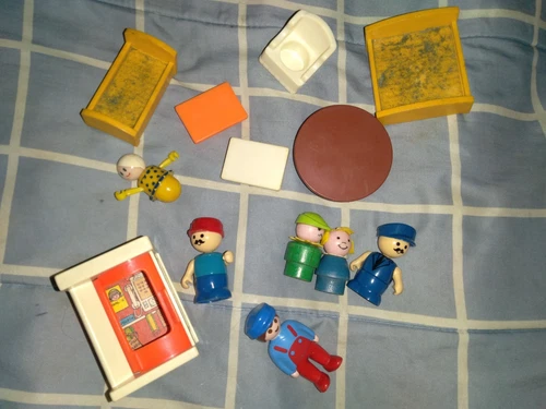 Classic Fisher Price Little People Vintage 1970's 13 Items Furniture Lot NR