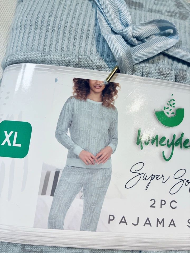 *全新带标签* Honeydew XL 超柔软睡衣套装 - 浅蓝色 Geo — 第 2/4 张图片