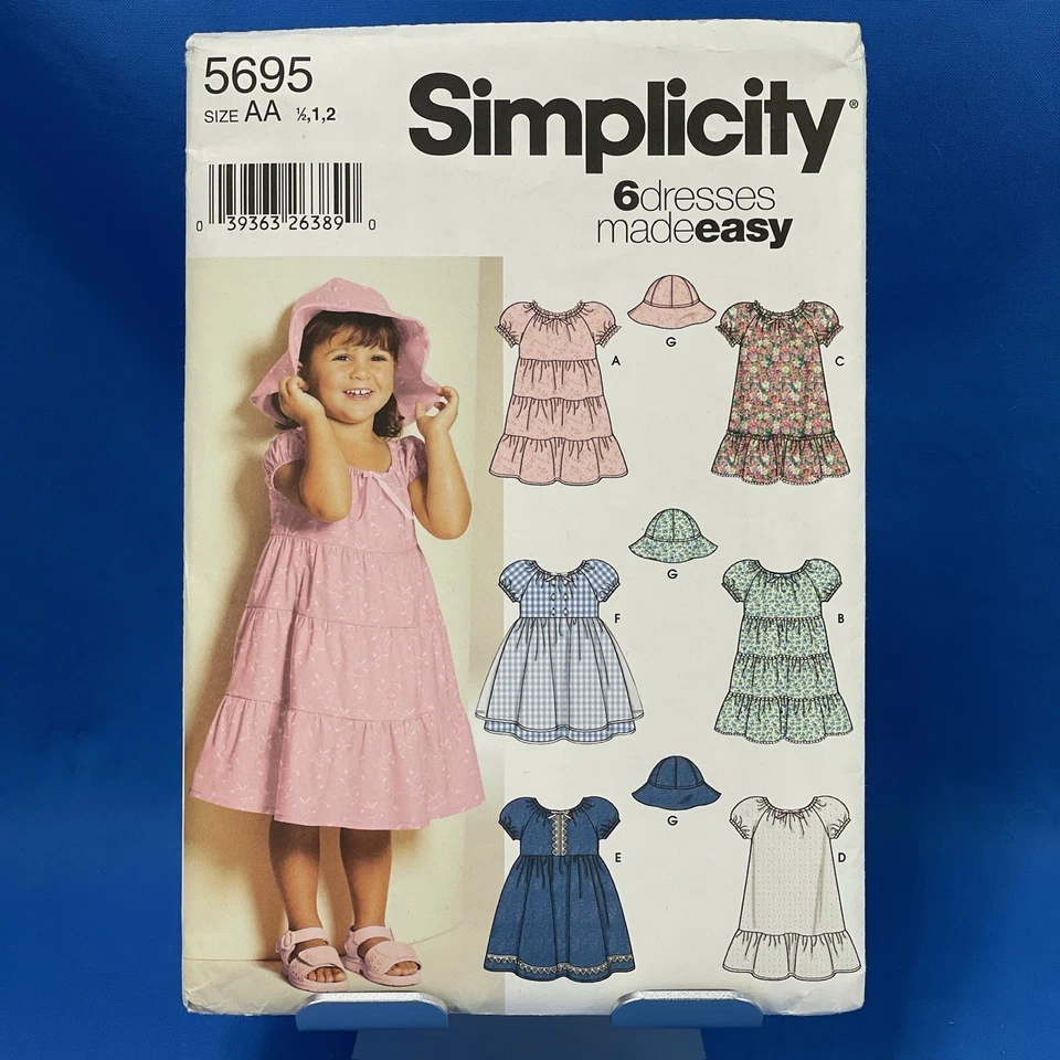 Lote de 4 patrones de costura para ropa y zapatos para niños sin cortar - simplicidad y McCalls Foto 2 de 4