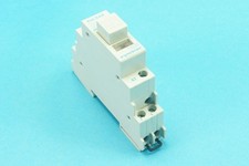 Vynckier Pulsar 650225 312/830021-124 pulse relay 2-pole 2 NO contacts 24VDC