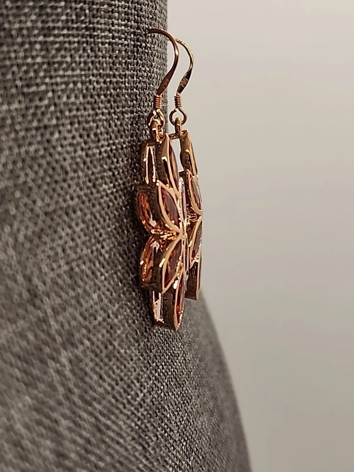 Brincos pendentes de cobre safira laranja corte marquesa criados em laboratório Timna COP774 - Imagem 2 de 4