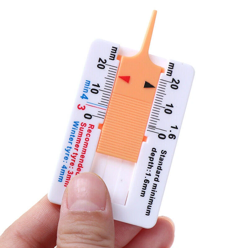 Comprobador de profundidad de banda de rodadura de neumáticos medidor de rueda de automóvil calibrador tarjeta de crédito neumático Foto 4 de 4