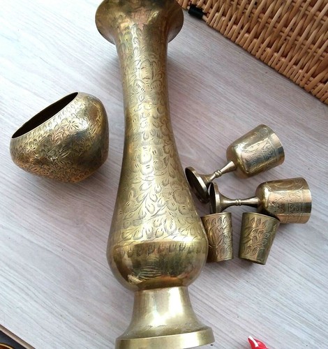 Vintage Brass Engraved Bowl Vase Pot Short Glass&Footed made India Collectible - Picture 10 of 12