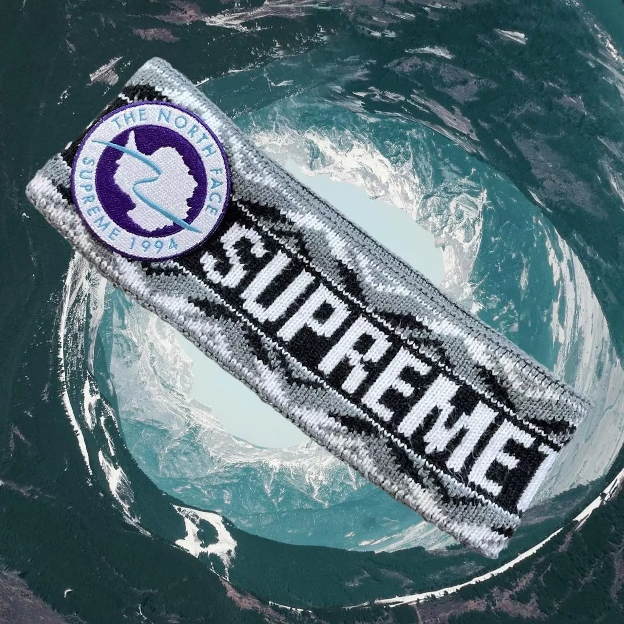◼️ Bandeau de ski Supreme X Northface Transantarctic Expedition 1990