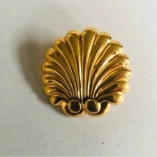 vintage shell shaped gold color brooch