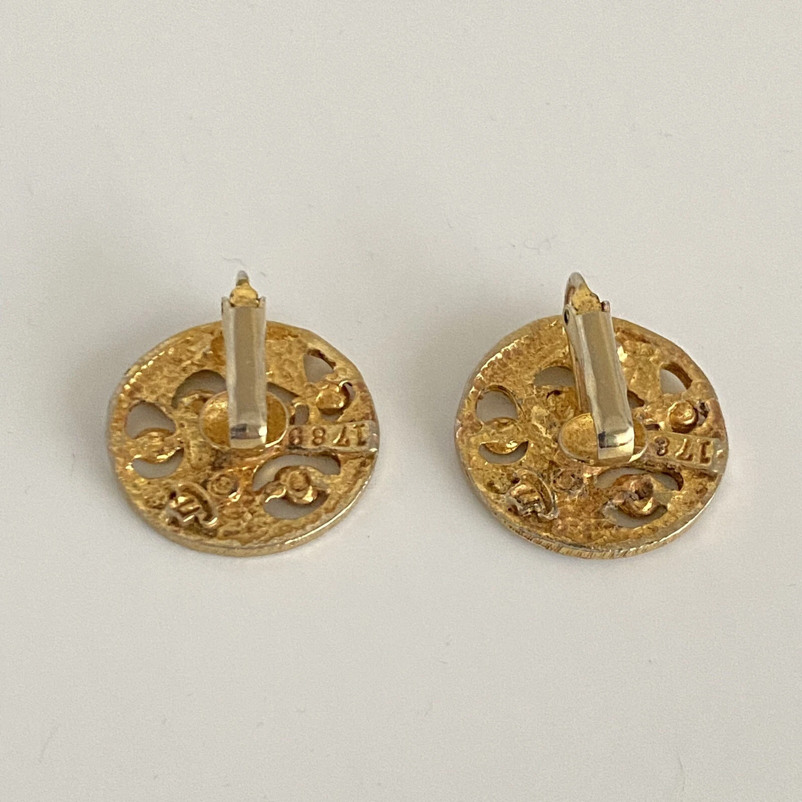 Picture 6 of 20