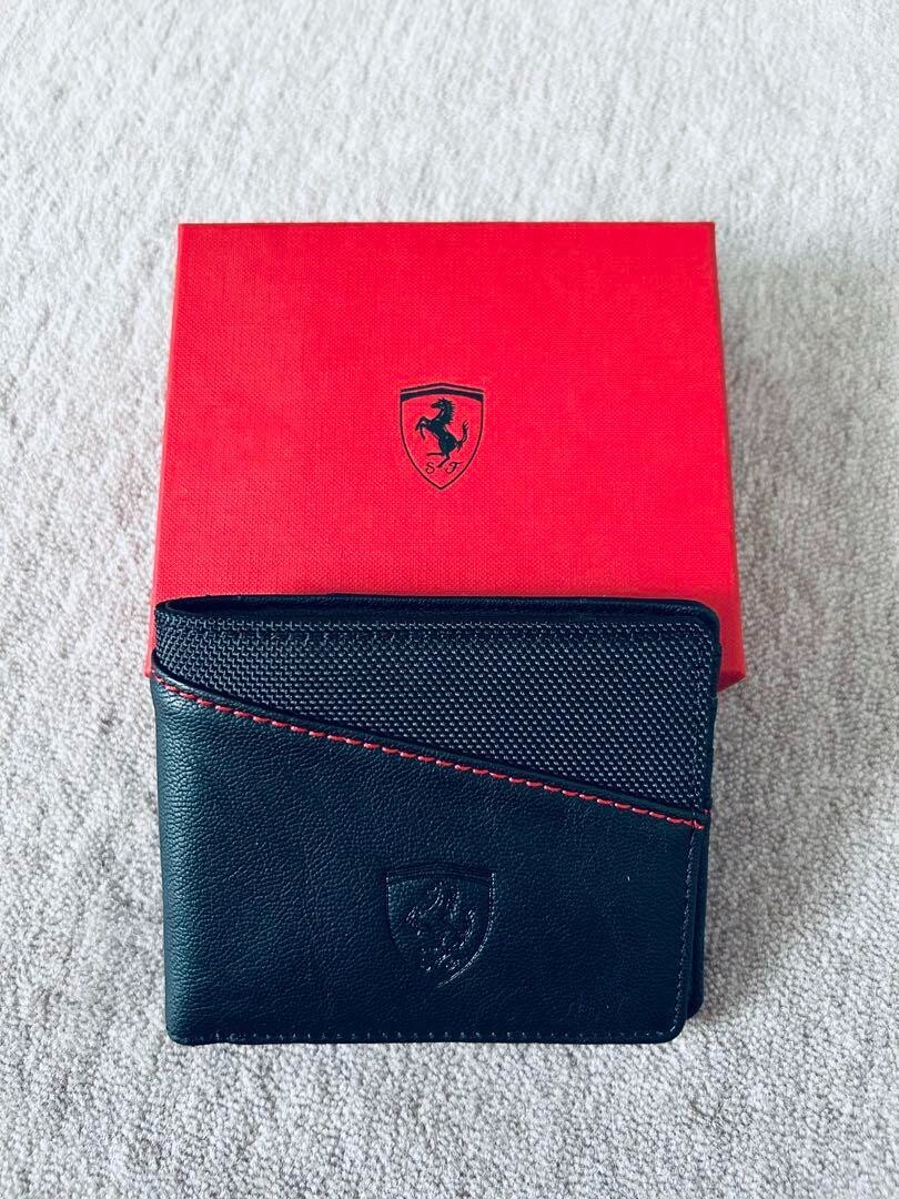 Ferrari F1 club Limited bifold wallet black with Rare box