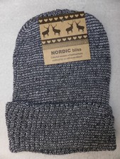 Nordic Bliss Knitted Hat Unisex Beanie Hat Cotton Blend Grey & White N12