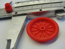 GRUNDIG C 409 C 411 C 415 C 430 C 431 C 435 C 450 C 480 Zahnräder aus Gummi NEU