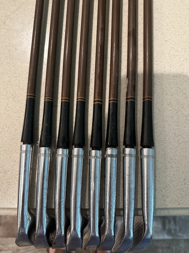 Rare 1930’s Wilson Off-Set Irons #502 Original Grips 9-2 Irons Original Shafts - Image 3 of 4