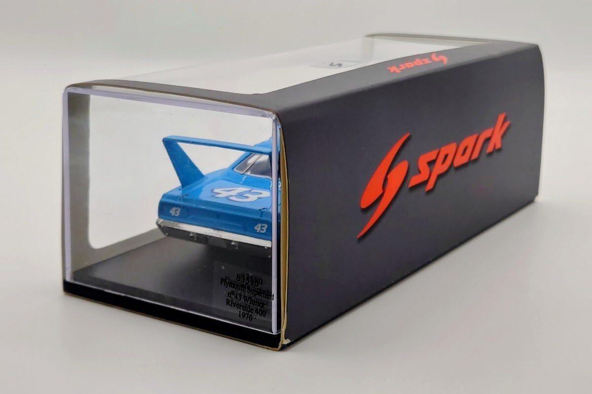 Spark Plymouth Superbird No.40 Winner Daytona 500 1970 1/43 Spark Plymouth Superbird No.40 Winner Daytona 500 1970 1/43