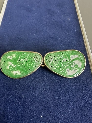 Vintage costume jewelry Chinese carved floral Jadeite Sunglasses Brooch