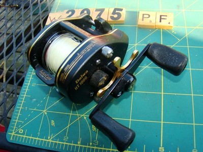 W2075 PF NICE DAIWA MAGFORCE  HT 1000 BAITCAST FISHING REEL