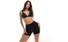 Spanx Women's Everyday Seamless Shaping Shorts NWT