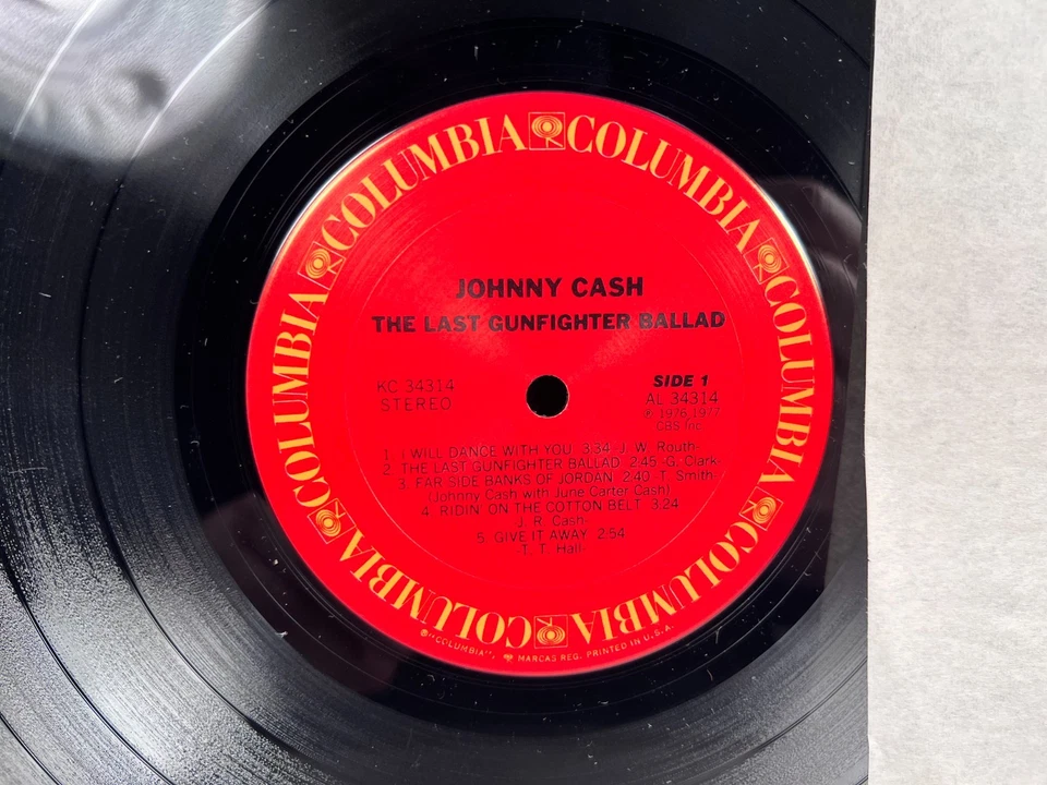 🔥 1976 JOHNNY CASH - The Last Gunfighter Ballad Columbia LP KC34314 Near Mint - Image 2 of 4