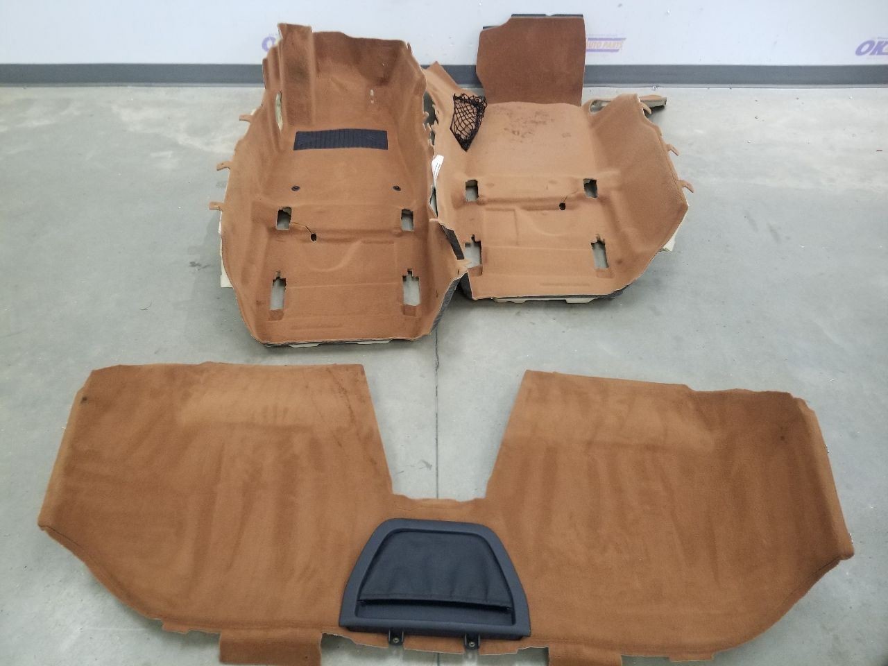11 MERCEDES BENZ SLS AMG C197 INTERIOR CABIN CARPET SET PAIR BROWN