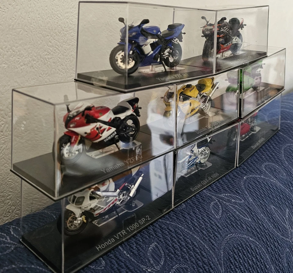 Modellismo Moto 1/24 in Teca n. 8 Pezzi - Immagine 3 di 4