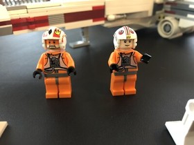 LEGO 9493 Star Wars Episode 4/5/6 X-WING STARFIGHTER Complete