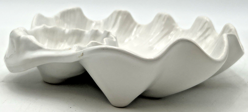 WHITE CLAM SHELL SEASHELL 11-3/4" X 10" CHIP & DIP BOWL SERVING DISH UNMARKED - Picture 4 of 8