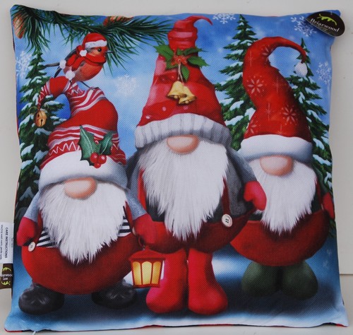 "Winter Gnomes" Decorative Briarwood Lane Indoor/Outdoor Winter Pillow - 第 1/7 張圖片