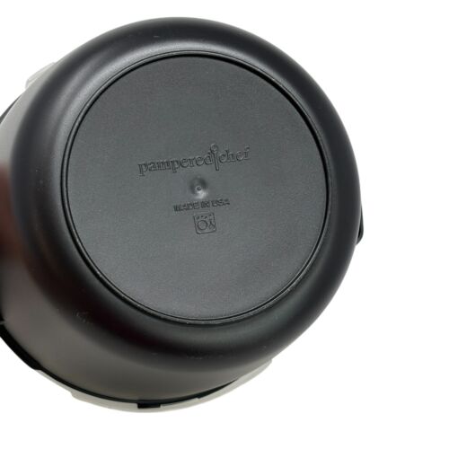 PAMPERED CHEF Black Micro Cooker Set 1 & 2-Qt Steamer Locking Lid NEW 100009 - Picture 5 of 10