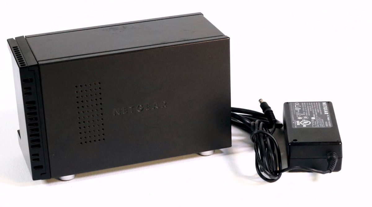 Netgear ReadyNAS RN10200 2-Bay Diskless NAS Advanced Network