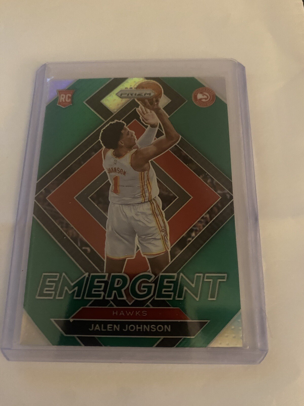 2021-22 Panini Prizm Jalen Johnson Green Emergent Rookie Card Parallel Prizm 