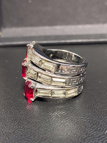 Gianni Versace Metal with Red & Clear Crystals Ladies Ring size 5 #002 - Picture 6 of 6
