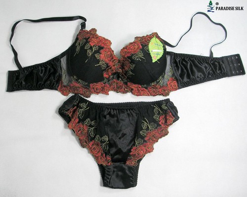 Juego de bragas para mujer negro seda encaje sujetador finamente acolchado taza C - Imagen 6 de 6