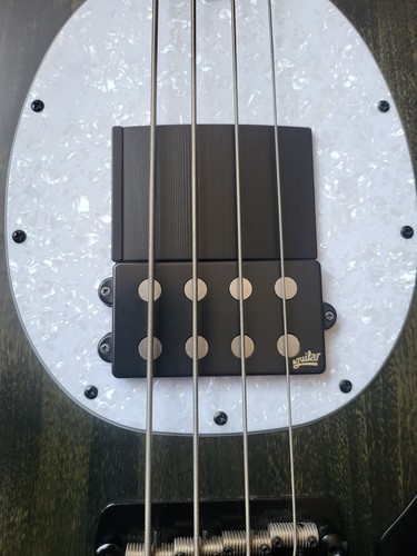 Musicman Bass Finger Ramp/Thumb rest - Picture 3 of 4