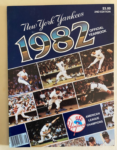 1982 OFFICIAL YANKEES YEARBOOK 2nd EDITION UNCUT TCMA CARDS MANTLE BERRA