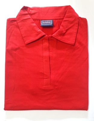 Basic Wear T-Shirt Größe S mit Kragen