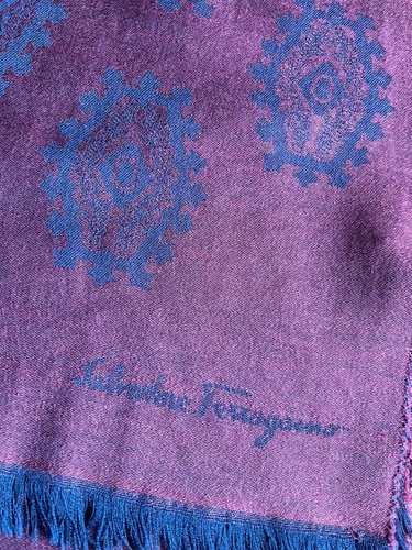 Salvatore Ferragamo exclusive fine wool scarf stole wrap navy burgundy women - Picture 8 of 14