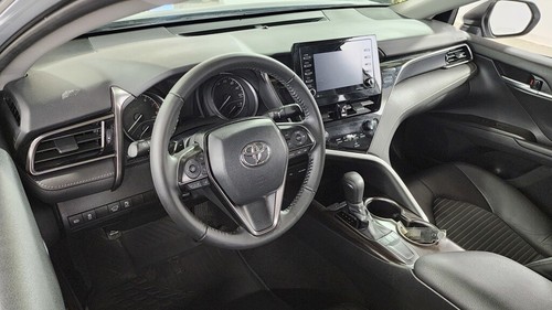 2024 Toyota Camry SE - Picture 9 of 12