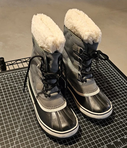 Sorel Womens Winter Carnival Boots Size 7.5 Quarry Black Waterproof Insulated