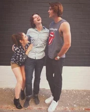 Jacob Elordi & Joey King The Kissing Booth  8X10 Glossy Photo