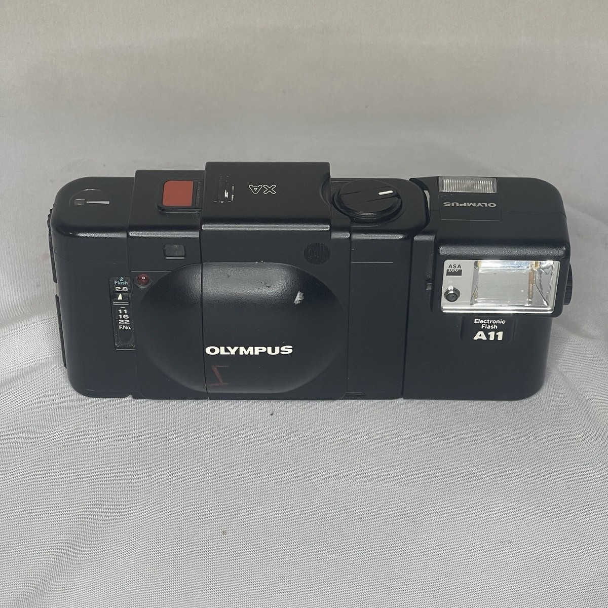 ■ 美品 ■ オリンパス　OLYMPUS XA + A11 MINT in Box] Olympus XA 35mm Point & Shoot Film Camera A11