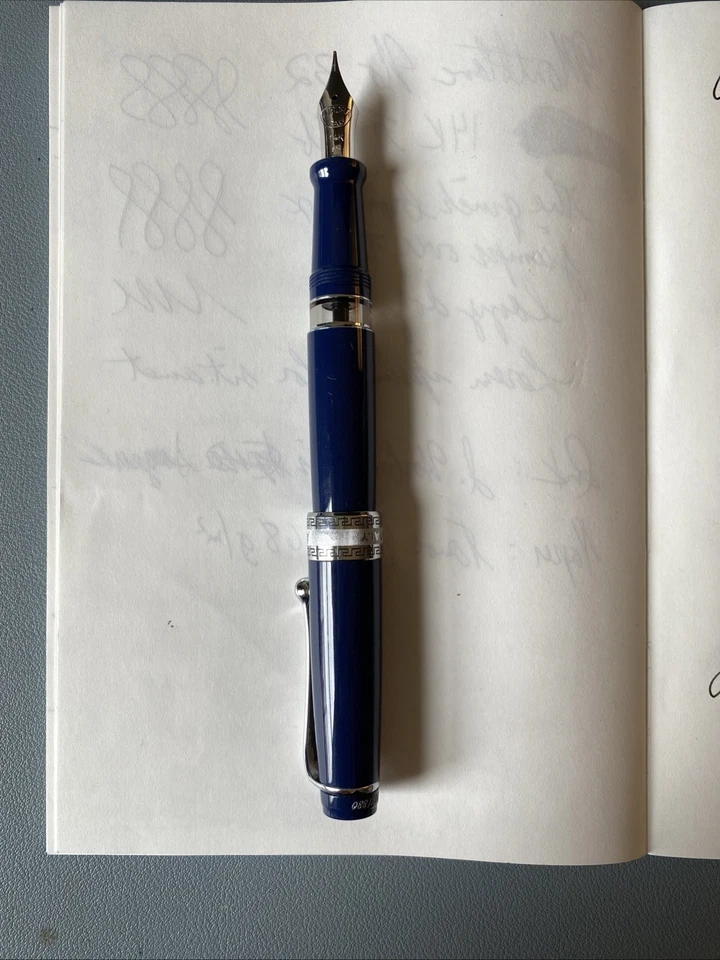 Pluma Estilográfica Aurora Optima - Azul Oscuro - 14k Fine Flex - # 261/330 Foto 4 de 4
