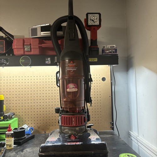 BISSELL Powerforce Bagless 12 Amp Vacuum Cleaner Model 6585 For Parts Or Repair