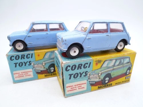 VINTAGE CORGI TOYS 226 MORRIS MINI MINOR PAIR IN ORIGINAL BOXES 1960