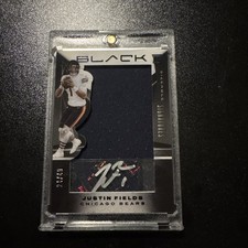 🔥24/49!🔥Justin Fields 2021 Panini Black Sizeable Signatures ROOKIE Jersey RPA
