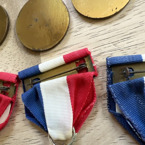 Vintage Lot Of 14 Swimming Medals - Picture 20 of 23