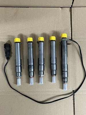 Neue Einspritzdüsen VW Audi Seat Skoda T4 Audi A6 2,5 TDI BOSCH ACV, AXG, AEL